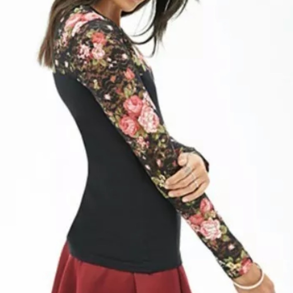Forever 21 Floral Lace Knit Sweetheart Top Fitted Shirt - Picture 3 of 10